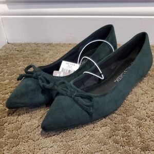 Womens Falls Creek Jackie Green Velour Flats Size 6 7 10 Emerald Bows Pointy NWT